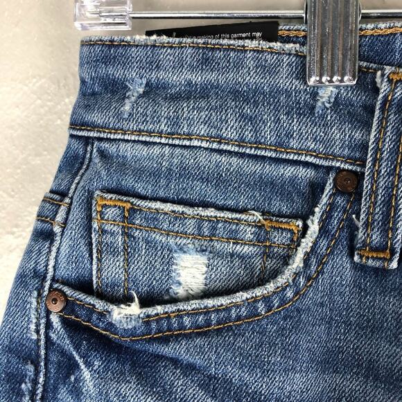 Joe's Jeans Medium Wash Blue Rory Easy Bermuda Raw Hem Zip Closure Denim Shorts - Picture 6 of 12